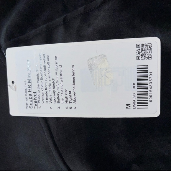 Lululemon Athletica Black HR Mini Skirt - Picture 7 of 7